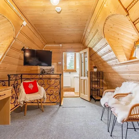 Siuster Z Widokiem Na Gory - Doskonala Lokalizacja, Niedaleko Term Bukovina! Chalet